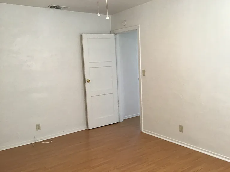 3832 Natoma Way — Photo 6