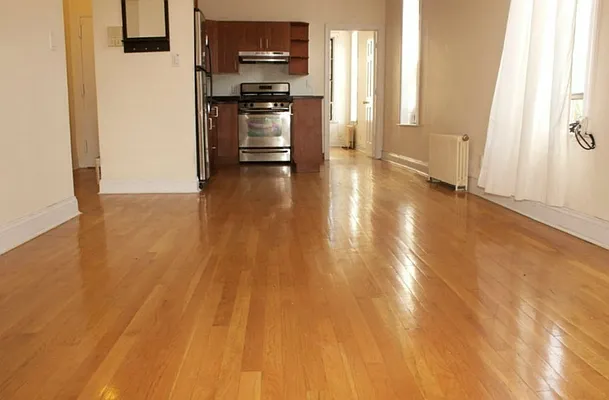 Rented by MNS | media 32