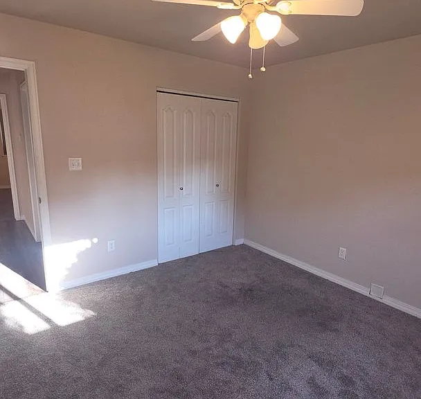 471 Coos Bay St — Photo 10