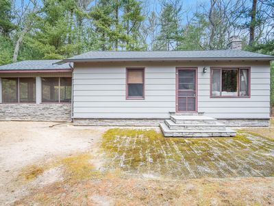 7213 Lenox Ave, Pentwater, MI, 49449