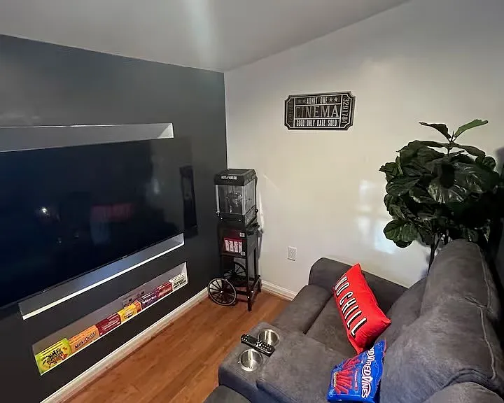 2560 Oak Dr — Photo 17
