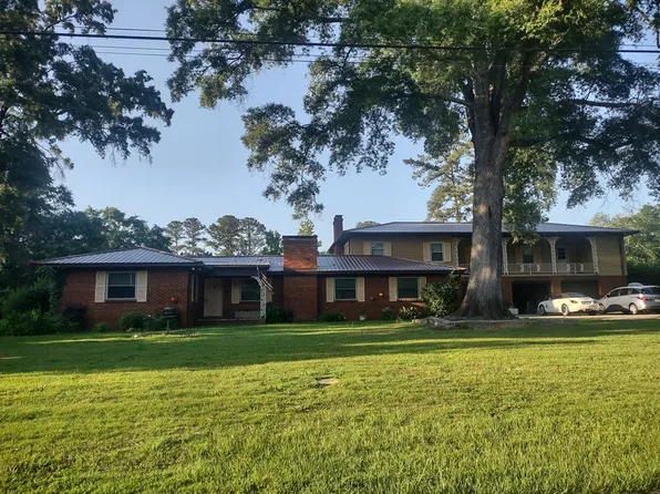 1745 Cedarwood Rd, Milledgeville, GA 31061