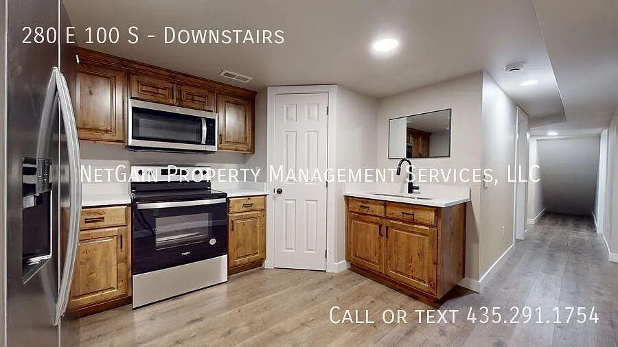Newly Remodeled 2 Bedroom Basement Apartment — Photo 4