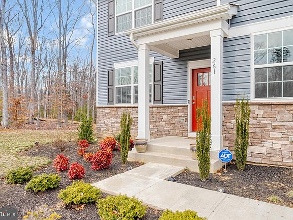 5th image of 261 Rock Raymond Dr