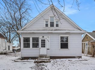 1225 S Capitol St, Pekin, IL