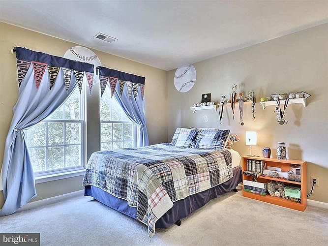 1st image of 22827 Vickery Park Dr