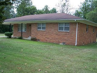2nd image of 205 Mockingbird Ln