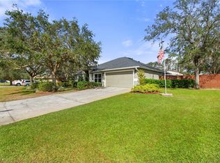 560 Hatchwood Dr, Haines City, FL 33844