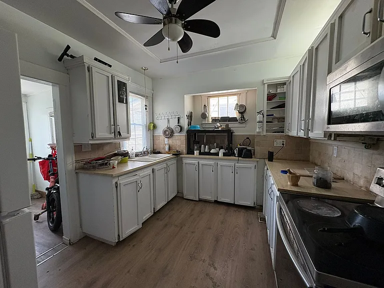 377 Elm Ave #1 — Photo 3