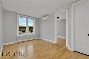 Rented by Rennit Inc.