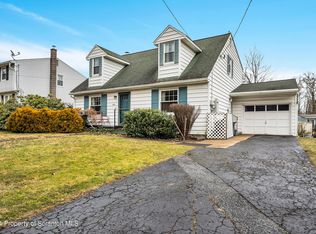 605 Greenwood Ave, Clarks Summit, PA 18411
