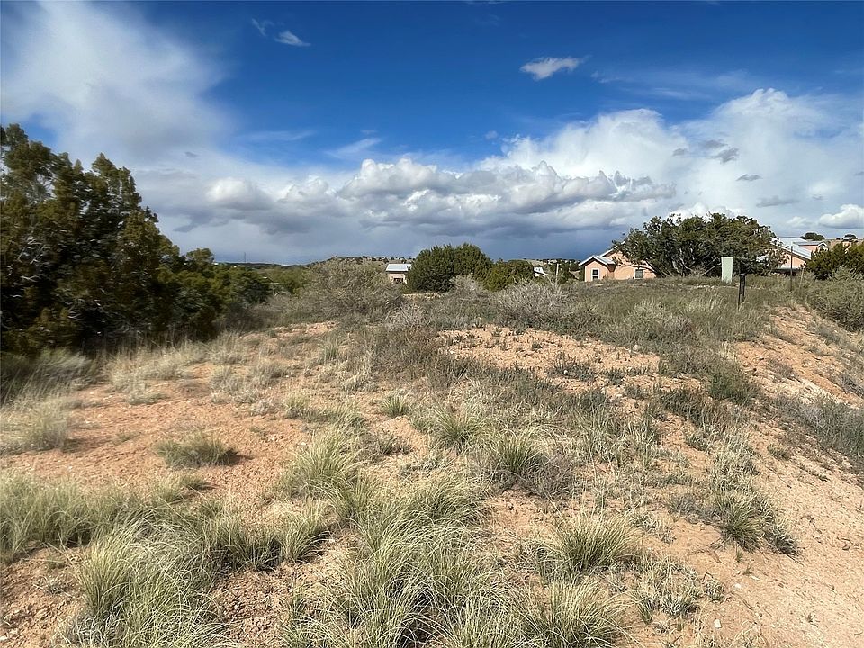 7 Vista Lagunitas, Santa Fe, NM 87507 MLS 202337715 Zillow