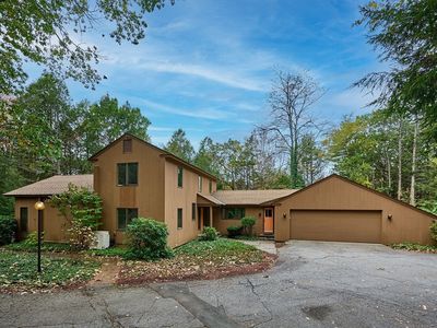 72 Meadow Wood Dr, Greenfield, MA, 01301