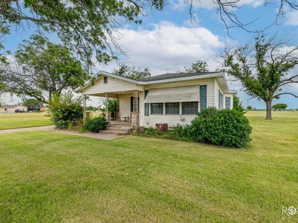 405 West Ave, Eldorado, TX 76936