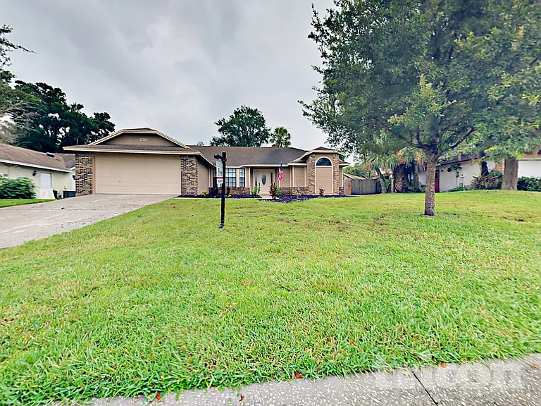 1805 Hitching Post Pl — Photo 2