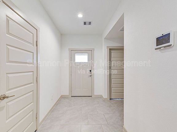 2nd image of 29915 Reagans Ranch Dr