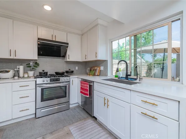 8 Deodar, Irvine, CA 92604