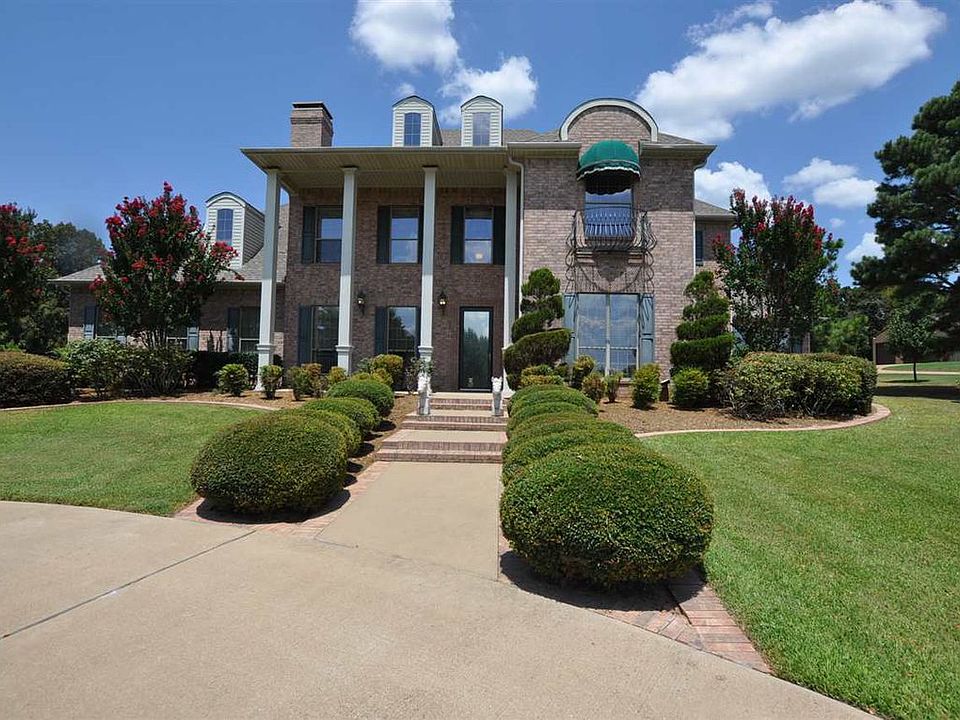 1st image of 16860 Stallion Shores Ct