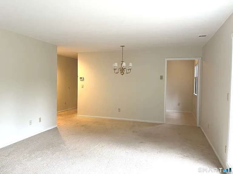 451 Heritage Vlg #D — Photo 3
