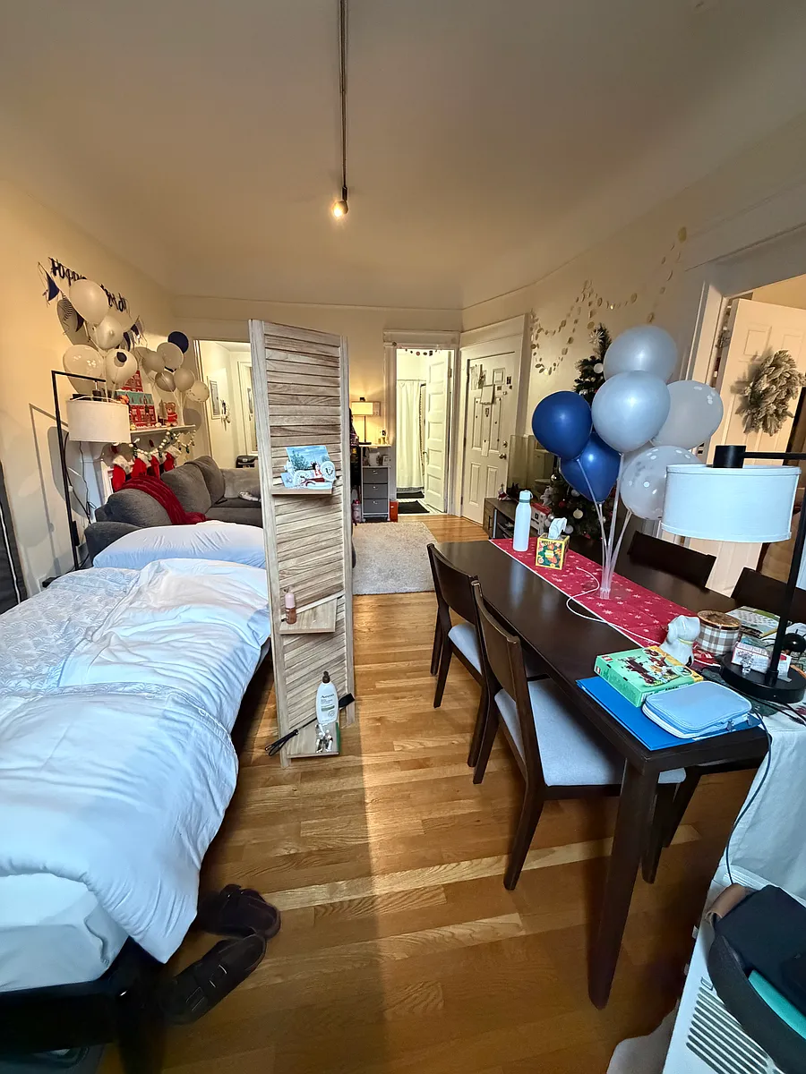 Building Photo - 585 Beacon St #1