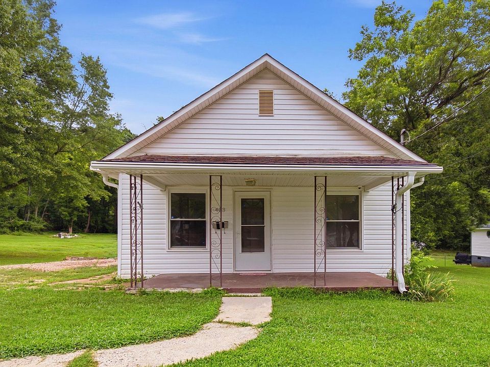 1st image of 403 Faulkner St