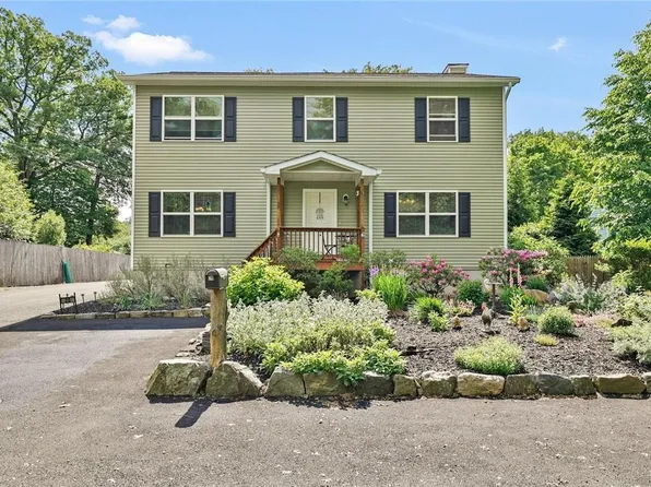 28 Ballard Avenue, Sloatsburg, NY 10974