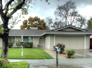 7514 Laurel Dr, Gilroy, CA 95020