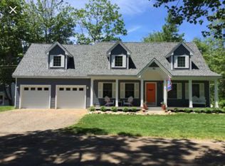 46 Wildwood Ave, Kennebunkport, ME 04046