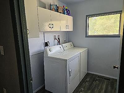 4th image of 3290 Tod Ave NW