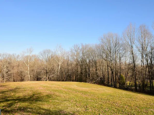 Laplata Rd, Waldorf, MD 20602