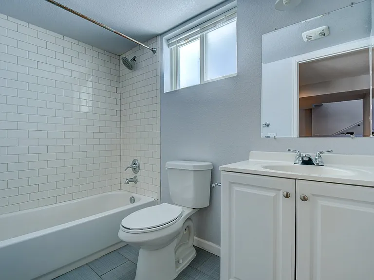 3120 W 23rd Ave #100 — Photo 21