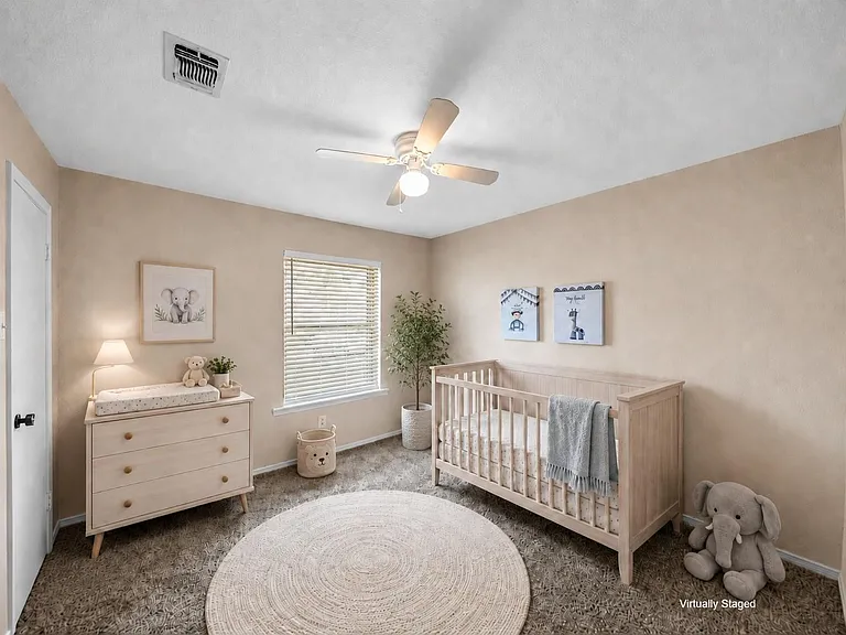 422 Woodhollow Dr — Photo 20