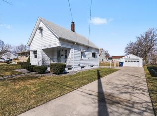 1805 Fremont Ave, Bay City, MI 48708