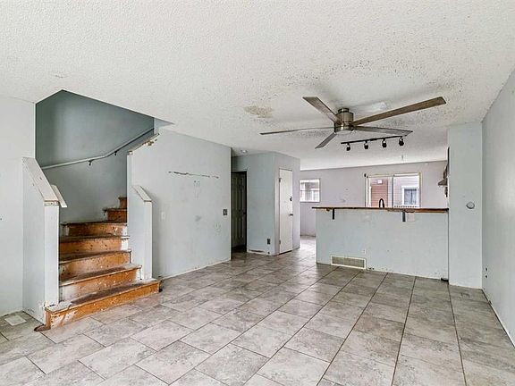 3rd image of 76 NW Elgin Gdns SE