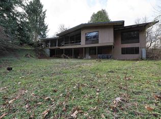 19607 80th Ave, Langley, BC V2Y 1Y4