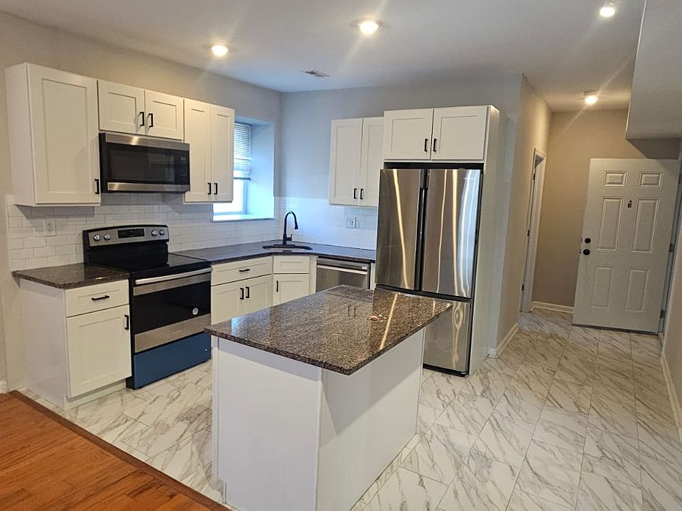 1st image of 6427 N 13th St #3