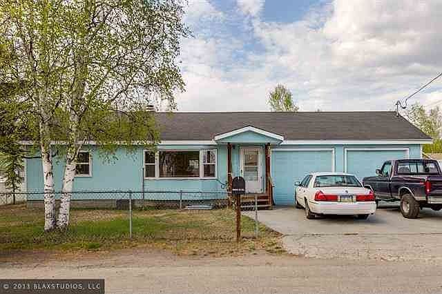 1st image of 322 Well St