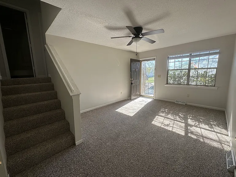 18908 E 18th St N #18908 — Photo 9