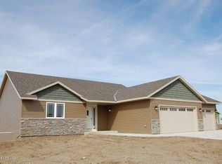 2428 14th St NE, Faribault, MN 55021