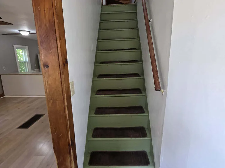 92 Maple St #A — Photo 11