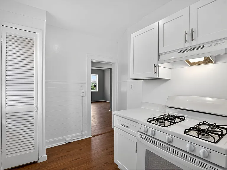 5446 Narcissus Ave — Photo 23