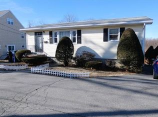 2 Scenic Ter, Salem, MA 01970