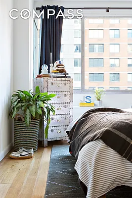 Rented by Compass | media 11