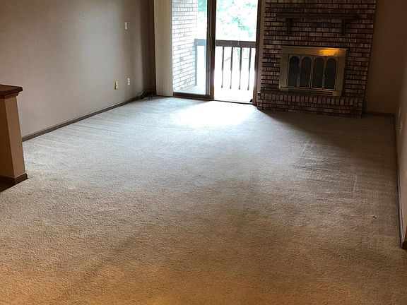 4th image of 2306 Martha St Unit 302