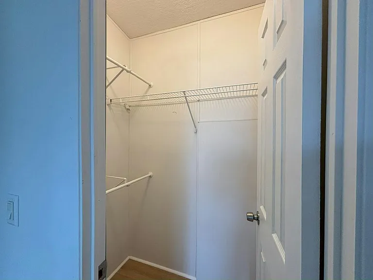 19237 Cedar Crest Ct #9M — Photo 5