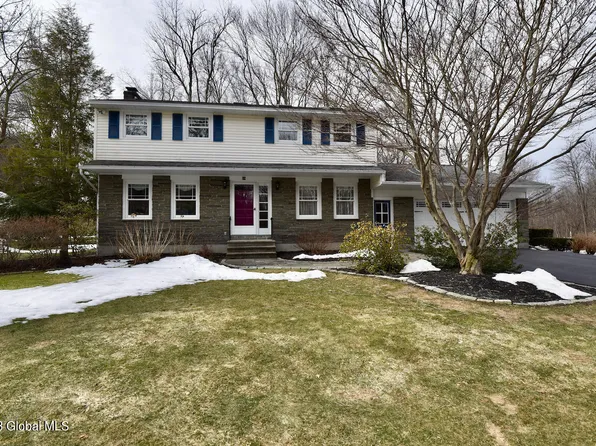 18 Parkwood Drive, Burnt Hills, NY 12027