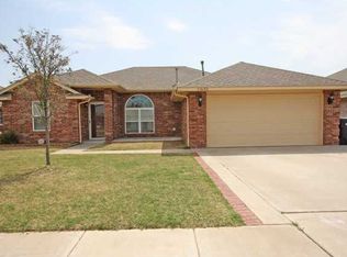11632 SW 11th St, Yukon, OK 73099