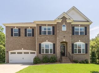 727 Irish Green Dr, Lake Wylie, SC 29710