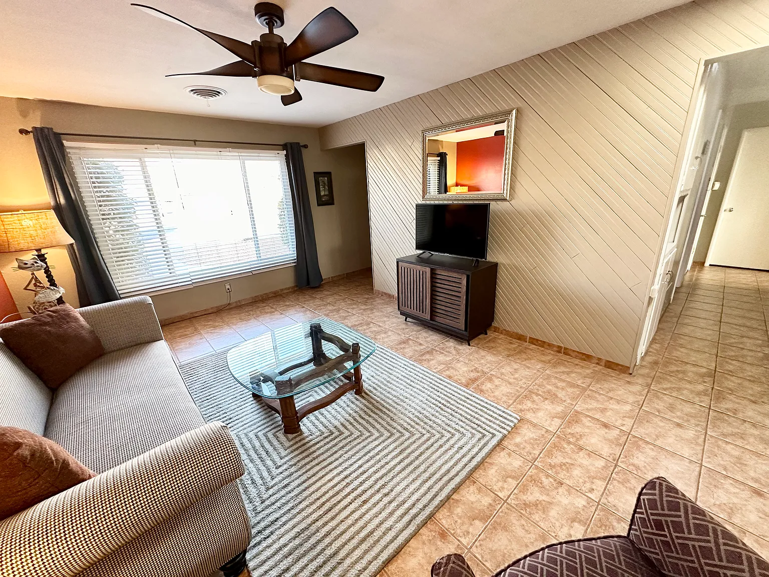 2515 Frances St NE — Photo 3