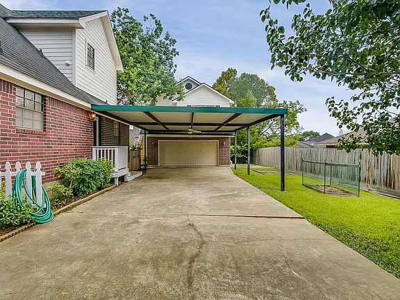 5th image of 347 Leisure Ln